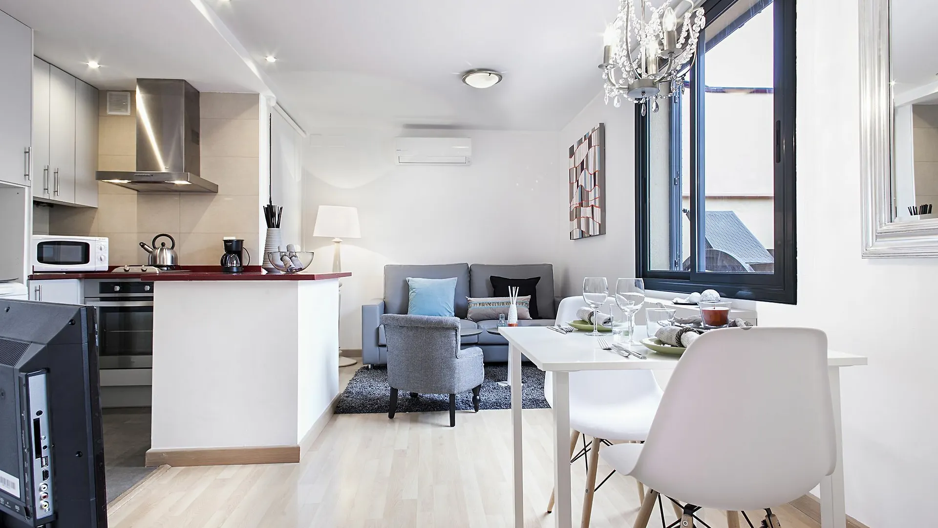 Rambla Attic Paris Apartment Barcelona 0*,  Spain